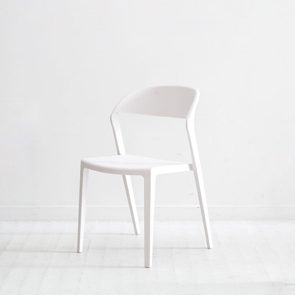 Jerry Chair - White (Christchurch Ex Floor Stock)
