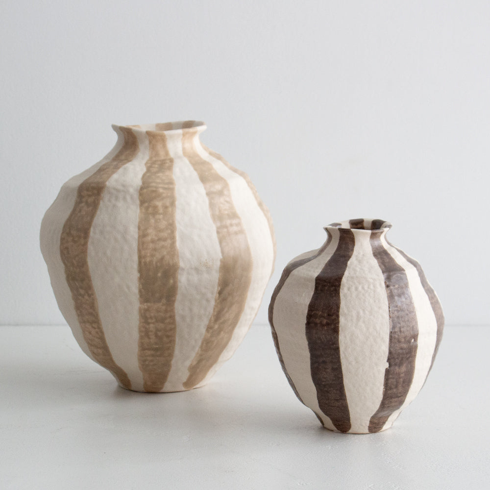 Rayas Ceramic Vase - Cocoa