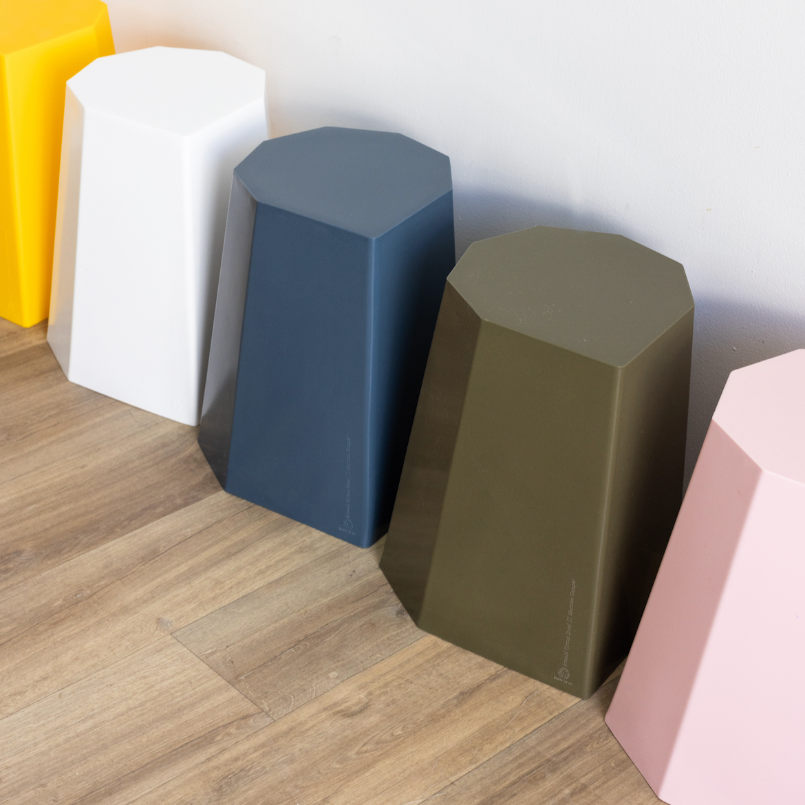 Arnold Circus Stool - Khaki