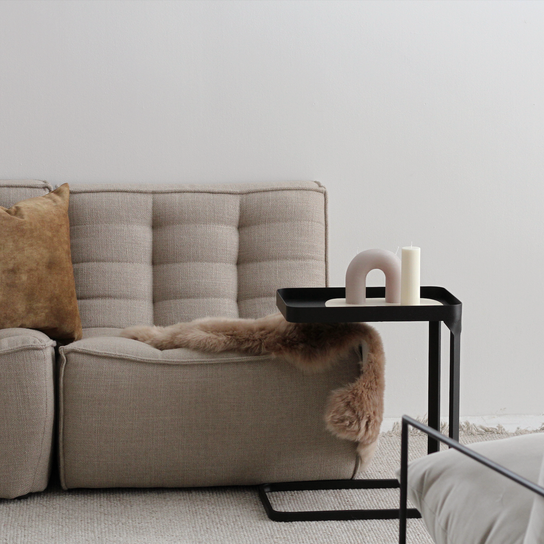 Studio Side Table Black